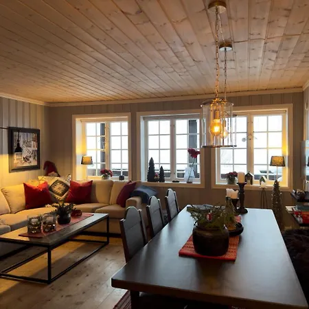 Cozy Ground-floor Unit With View Of Slettefjell * Beitostolen