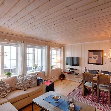 Apartment Cozy Ground-floor Unit With View Of Slettefjell *