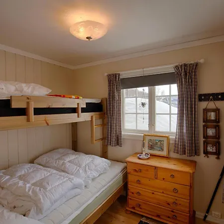 Cozy Ground-floor Unit With View Of Slettefjell * Beitostolen